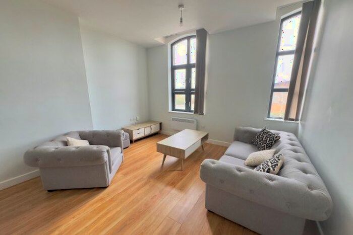 2 Bedroom Flat To Rent In Atkinson Street, Leeds, LS10