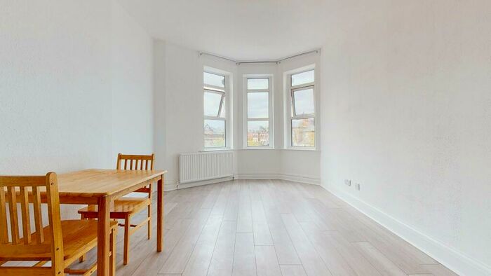 1 Bedroom Flat To Rent In Craven Park, NW10