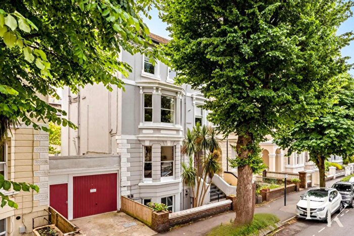 1 Bedroom Apartment For Sale In Ventnor Villas, Hove, BN3