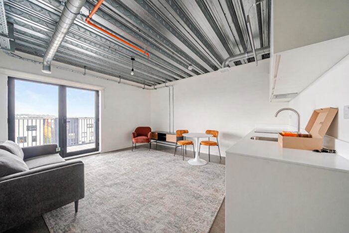 1 Bedroom Apartment To Rent In District Lofts, Climate Innovation District, LS9