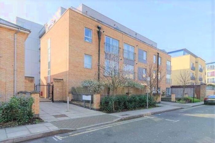 1 Bedroom Apartment To Rent In Taylor House, Storehouse Mews, London, E14