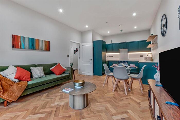 2 Bedroom Flat For Sale In Harlesden Road, NW10