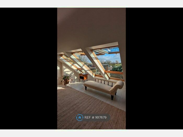 2 Bedroom Detached House To Rent In Tram Road, Rye Harbour, Rye, TN31