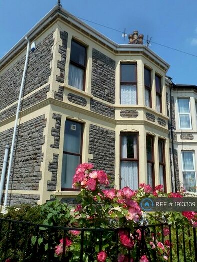 7 Bedroom End Of Terrace House To Rent In Filton Avenue, Bristol, BS7