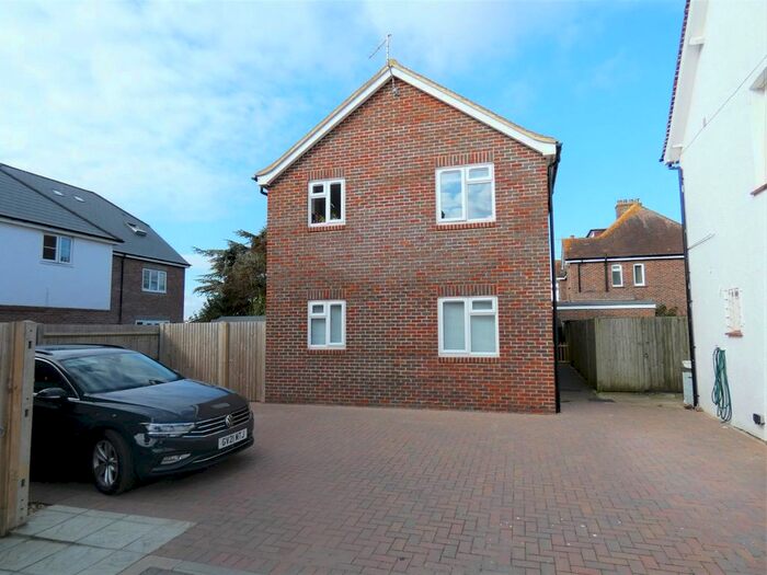 2 Bedroom Flat To Rent In Main Road, Yapton, Arundel BN18