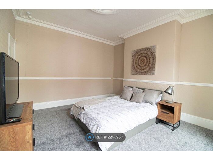 2 Bedroom Flat To Rent In Eastbourne Avenue, Gateshead, NE8