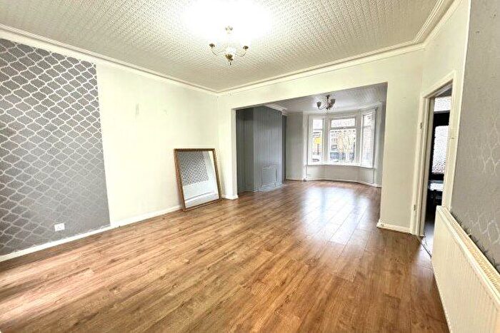 2 Bedroom Property To Rent In Masterman Road, London, E6