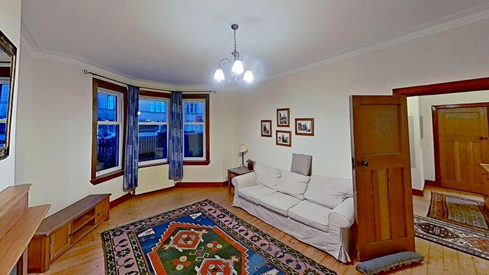 2 Bedroom Flat To Rent In Learmonth Avenue, Edinburgh, EH4