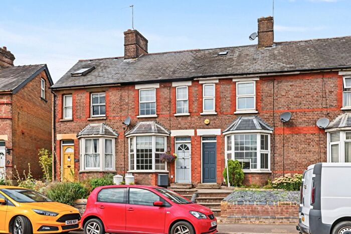 2 Bedroom Terraced House For Sale In Berkhampstead Road, Chesham, HP5