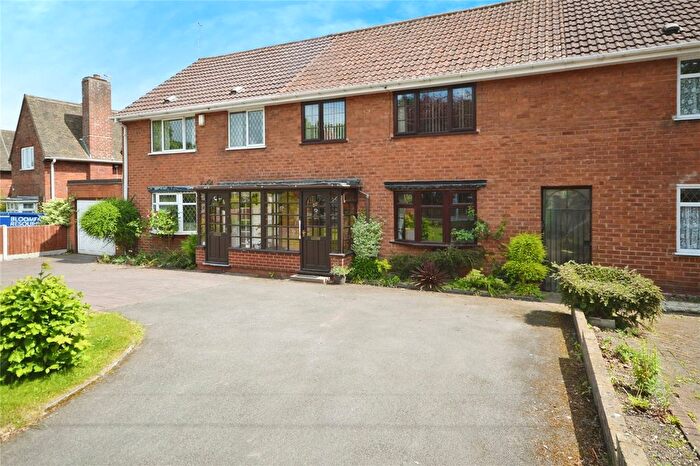 3 Bedroom End Of Terrace House For Sale In Lower Street, Wolverhampton, West Midlands, WV6