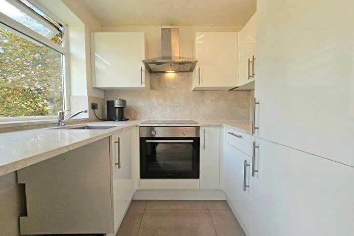 1 Bedroom Flat To Rent In Sidcup Hill, Sidcup, DA14