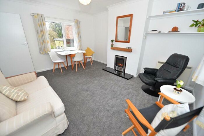 4 Bedroom End Of Terrace House To Rent In Broadlands Road, Highfield, Southampton, SO17