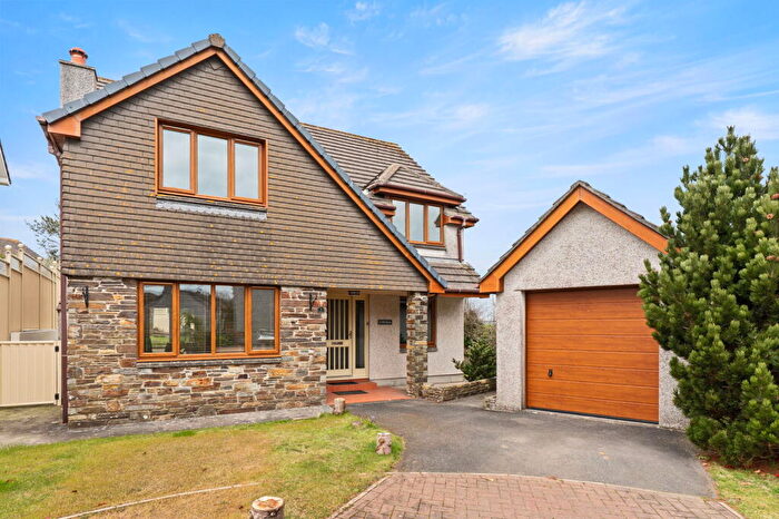 4 Bedroom Detached House For Sale In Hill Park, Wadebridge, PL27