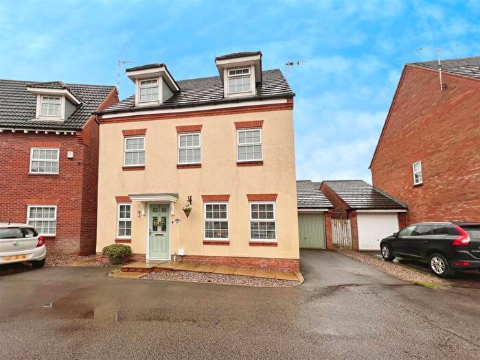 5 Bedroom Detached House For Sale In Navigation Drive, Glen Parva, Leicester, LE2