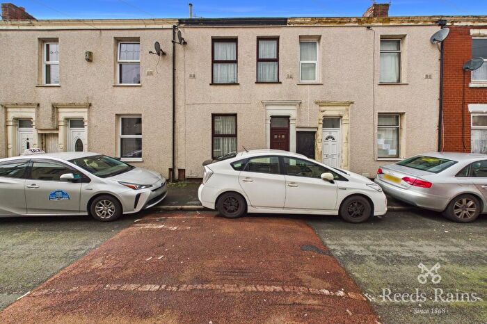 2 Bedroom Terraced House For Sale In Calverley Street, Preston, PR1