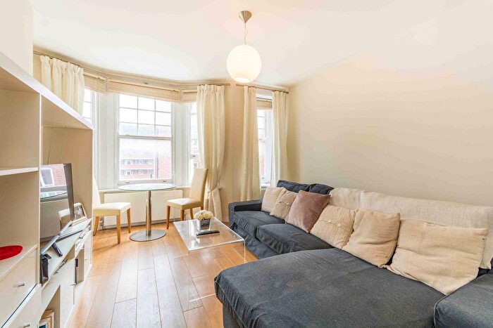 2 Bedroom Flat To Rent In Lisson Street, Marylebone, London, NW1