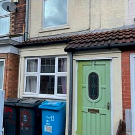 2 Bedroom Terraced House To Rent In Carlton Avenue, Delhi Street, Hull, Yorkshire, HU9