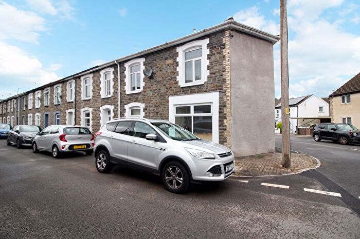 3 Bedroom End Terrace House For Sale In Bassett Street, Trallwn, Pontypridd, CF37