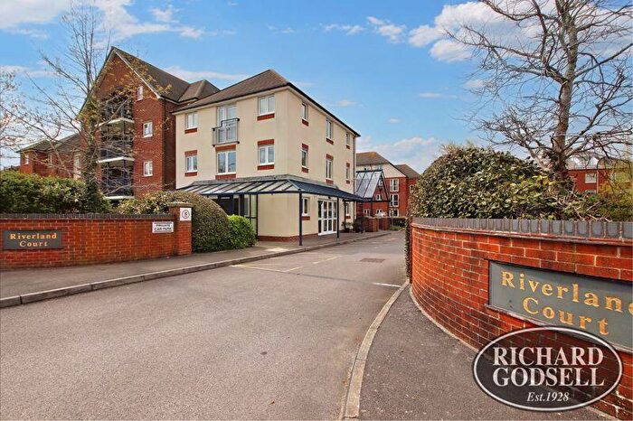 2 Bedroom Retirement Property For Sale In Christchurch Town Centre, BH23