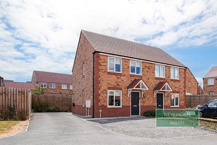 3 Bedroom Semi Detached House For Sale In Forterra Way, Bircotes, Doncaster, DN11