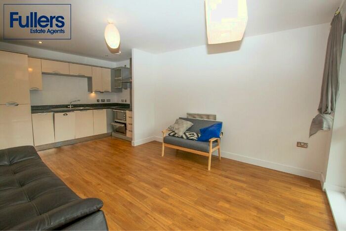 1 Bedroom Flat For Sale In Harry Zeital Way, London, E5