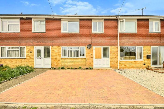 3 Bedroom Terraced House To Rent In Pilots Avenue, Deal, Kent, CT14