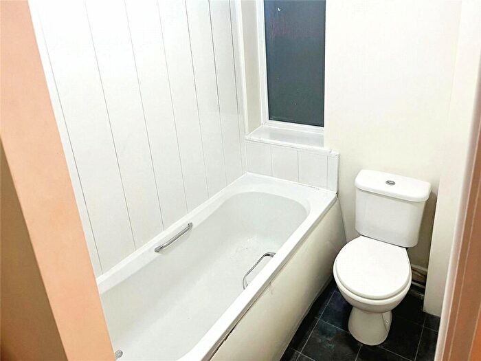 1 Bedroom Terraced House To Rent In Cusworth Road, Doncaster, South Yorkshire, DN5