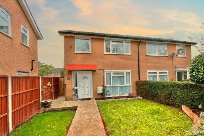 3 Bedroom Property To Rent In Hilltop Way, Bury St. Edmunds, IP31