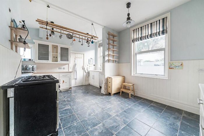 4 Bedroom Detached House For Sale In Portland Park, Ilfracombe, EX34