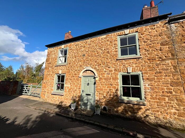 4 Bedroom Cottage To Rent In Chapel Lane, Somerby, LE14