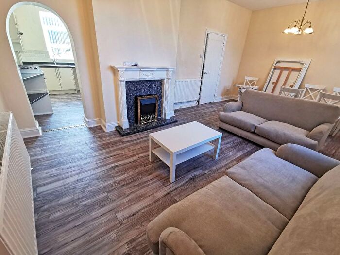 2 Bedroom Maisonette To Rent In Hunters Road, Spital Tongues, Newcastle Upon Tyn, NE2