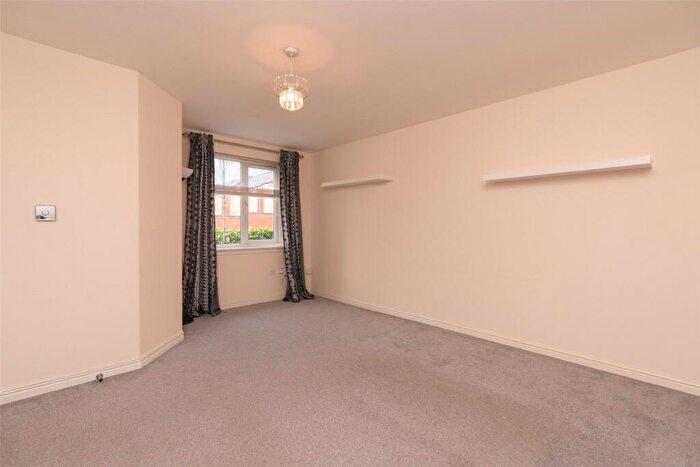 3 Bedroom End Of Terrace House To Rent In Dunipace Road, Edinburgh, EH12