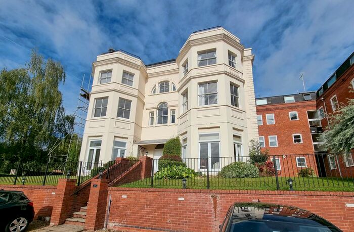 1 Bedroom Flat To Rent In Bridge Street, Kenilworth, CV8