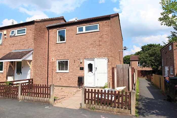 3 Bedroom Terraced House To Rent In St. Christophers Way, Malinslee, Telford, TF4
