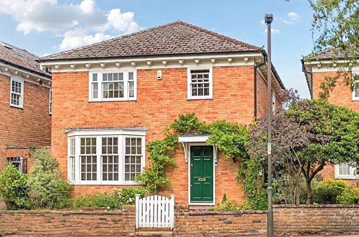 4 Bedroom Detached House For Sale In Church Row, Chislehurst, BR7