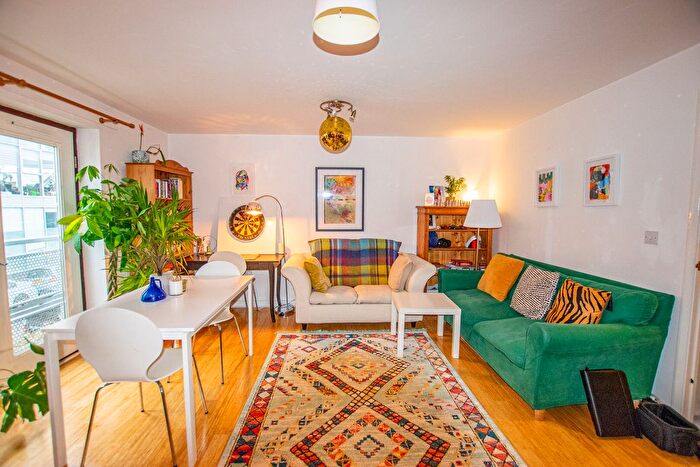 2 Bedroom Flat To Rent In Bruford Court, London, Greater London, SE8