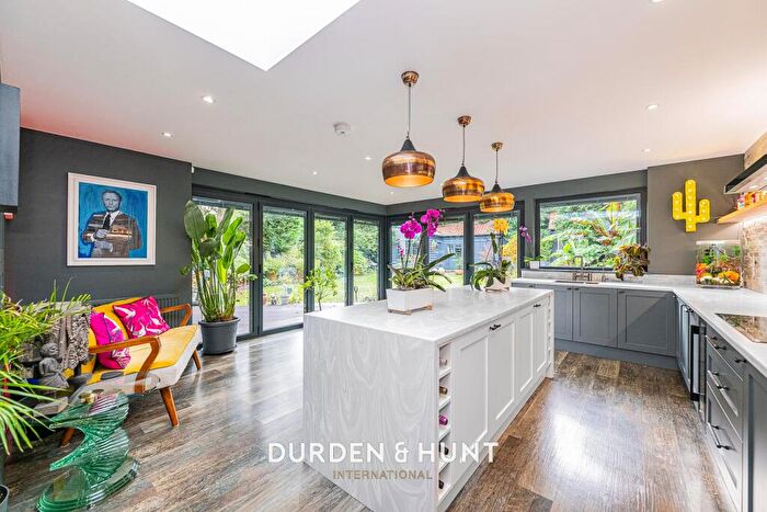 4 Bedroom Semi-Detached House For Sale In Stanford Rivers, Ongar, CM5