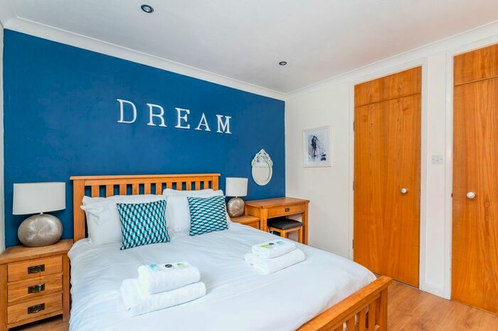 1 Bedroom Flat To Rent In Castlegate, York, YO1