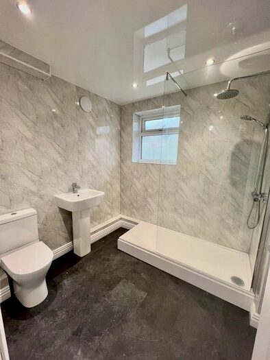 2 Bedroom Flat For Sale In Clarence Street, Seaton Sluice, Whitley Bay, Tyne And Wear, NE26