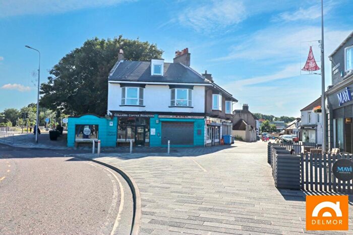 2 Bedroom Maisonette For Sale In Oswald Place, Bridge Street, Leven, KY8