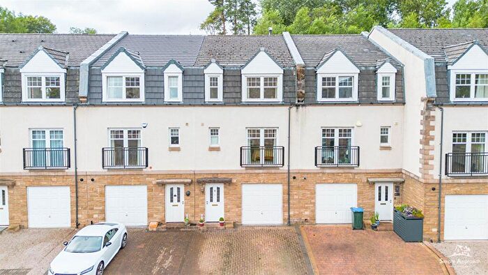 4 Bedroom House For Sale In Rosslyn Avenue, Perth, PH2