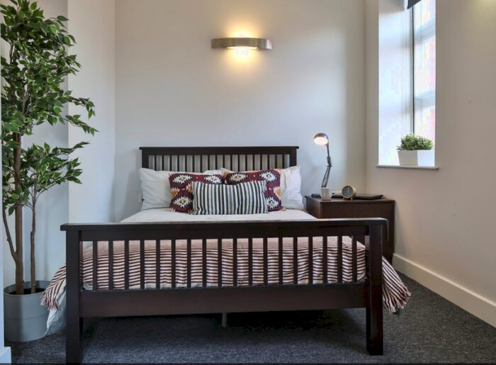 1 Bedroom Apartment To Rent In Dean Clarke Lofts, EX1