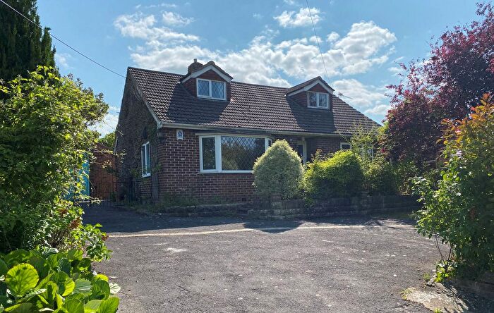 3 Bedroom Detached Bungalow For Sale In Reading Road, Harwell, OX11