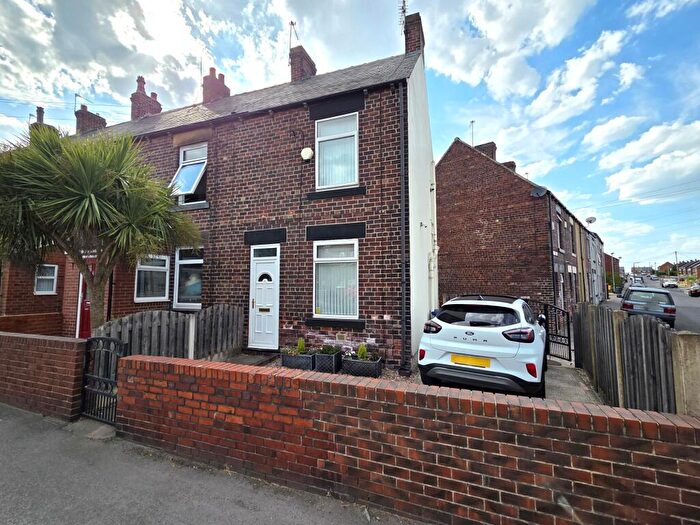 2 Bedroom End Of Terrace House For Sale In Fish Dam Lane, Monk Bretton, Barnsley, S71