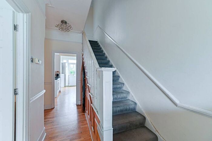 4 Bedroom Terraced House To Rent In Ribblesdale Road, Tooting, London, SW16