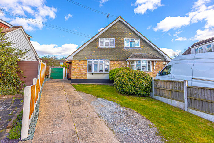 2 Bedroom Semi Detached House For Sale In Stanley Road, Benfleet, SS7