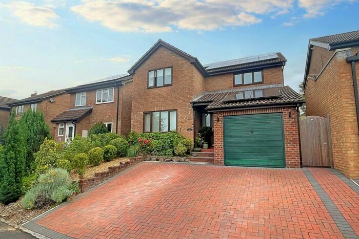 4 Bedroom Detached House For Sale In Salisbury, SP2
