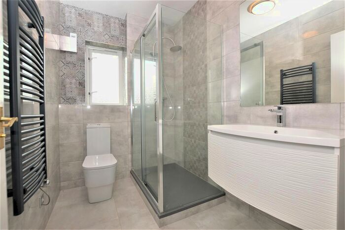 2 Bedroom Flat To Rent In Balbirnie Place, Edinburgh, EH12