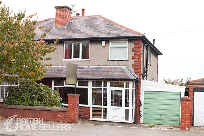 3 Bedroom Semi Detached House For Sale In Letchworth Drive, Chorley, Lancashire, PR7