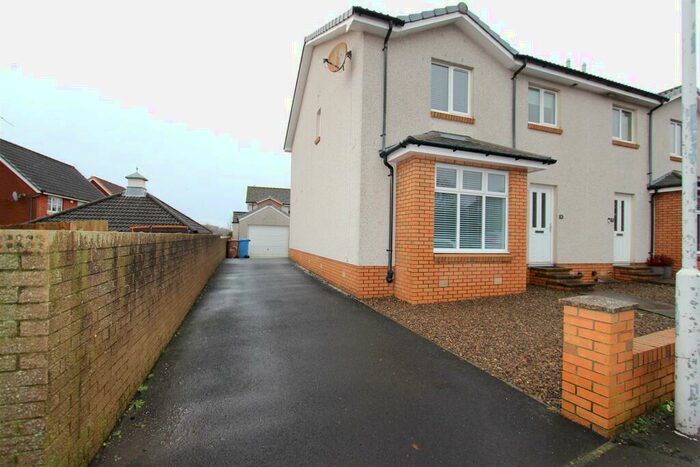 3 Bedroom Semi-Detached House To Rent In Mcdonald Court, Cairneyhill, KY12